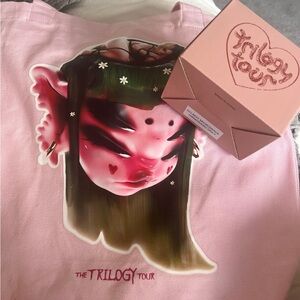 Melanie Martinez VIP trilogy tour merch (mug, figurine and tote bag)